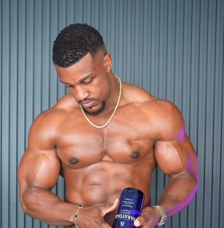 Read more about the article Ashton Hall Water Bottle