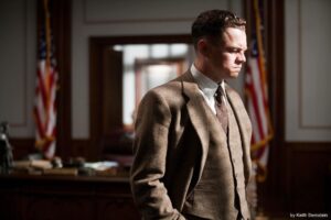 Read more about the article Young Leonardo DiCaprio