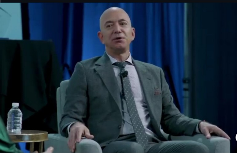 Read more about the article Jeff Bezos House