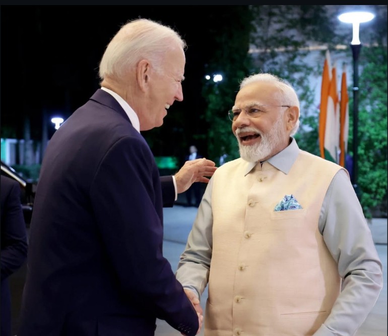 where does narendra modi live